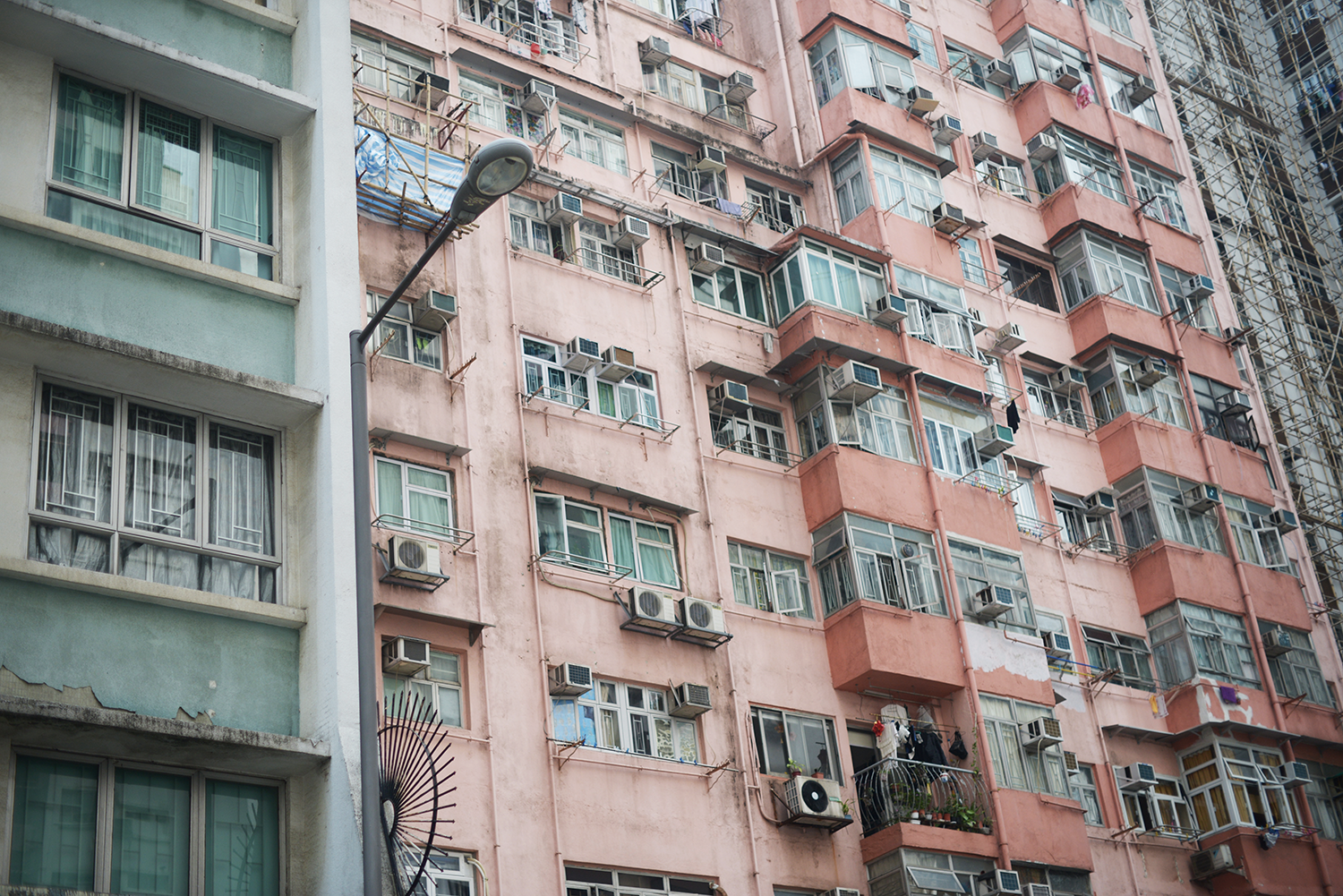 Hong Kong Small Apartments - Hong Kong, China | Day | FOREVERVANNY.COM