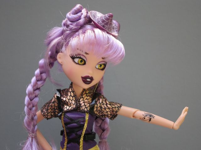 Bratzillaz-Yasmina-Doll