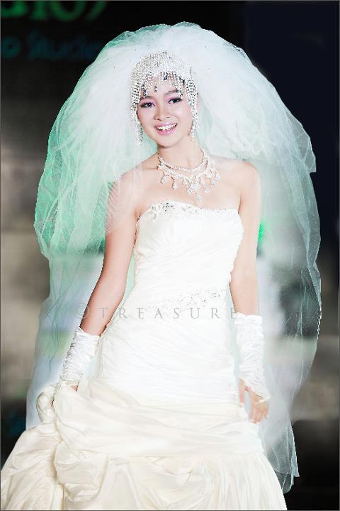 New Top 15+ Wedding Dress Yangon