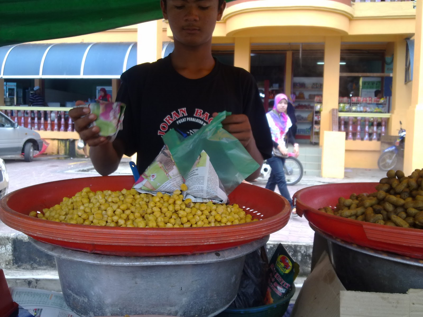 Belajar Dari Pengalaman Cerita 1 Berniaga  dari kecil