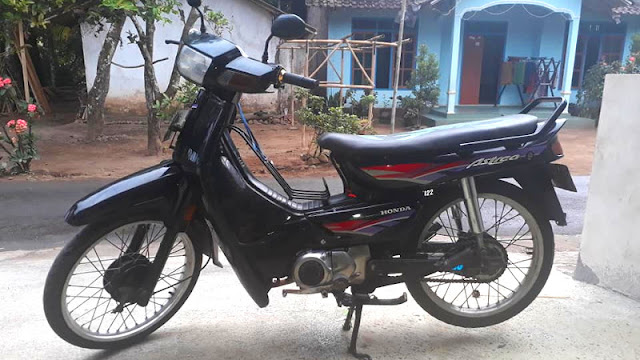 Honda Astrea Grand C100