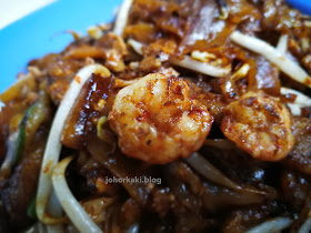 Char-Kway-Teow-Sri-Tebrau-Hawker-Centre-JB