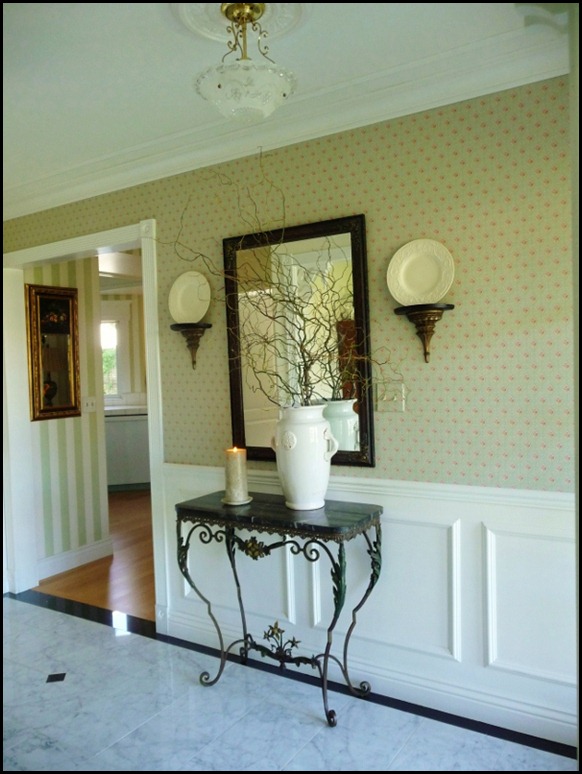 Fall Entry Hall 2012 001 (600x800)