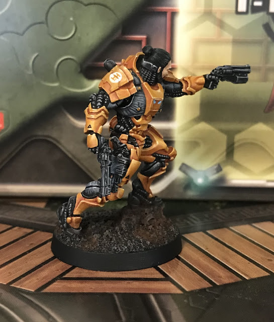 YU JING INVINCIBLE ARMY: Krit Kokram - right side