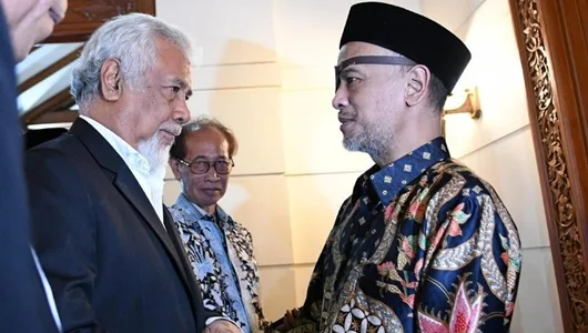 Sambangi Kediaman BJ Habibie, Xanana Gusmao Berikan 2 Surat