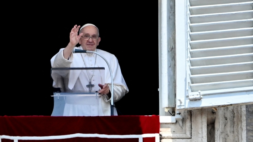 Papa Francisco desea que llegue pronto la paz a Ucrania