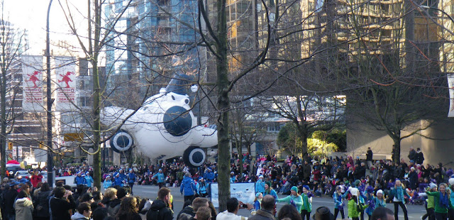 santa claus parade vancouver bc 2011. Santa Claus Parade, Vancouver, 2011, wet jet