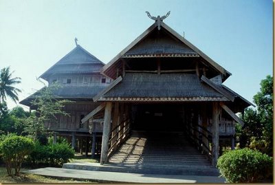 FROZNS Kebudayaan Nusa Tenggara Barat