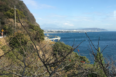 カフェ「かいざん」から見る石部海上橋