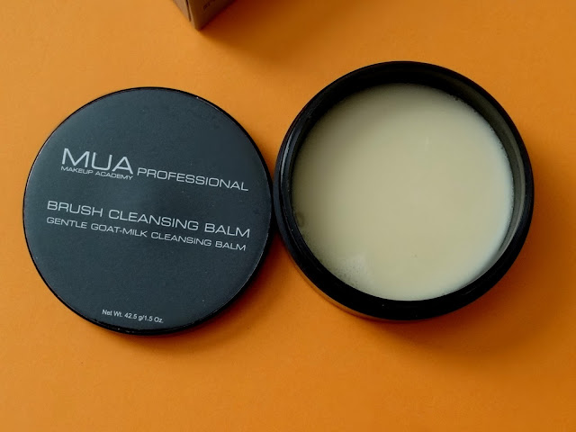 MUA Professional Intense Color Gel Eyeliner and Brush Cleansing Balm 