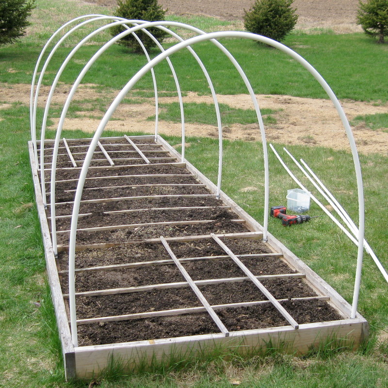 How to Build a PVC Hoophouse for your Garden - The