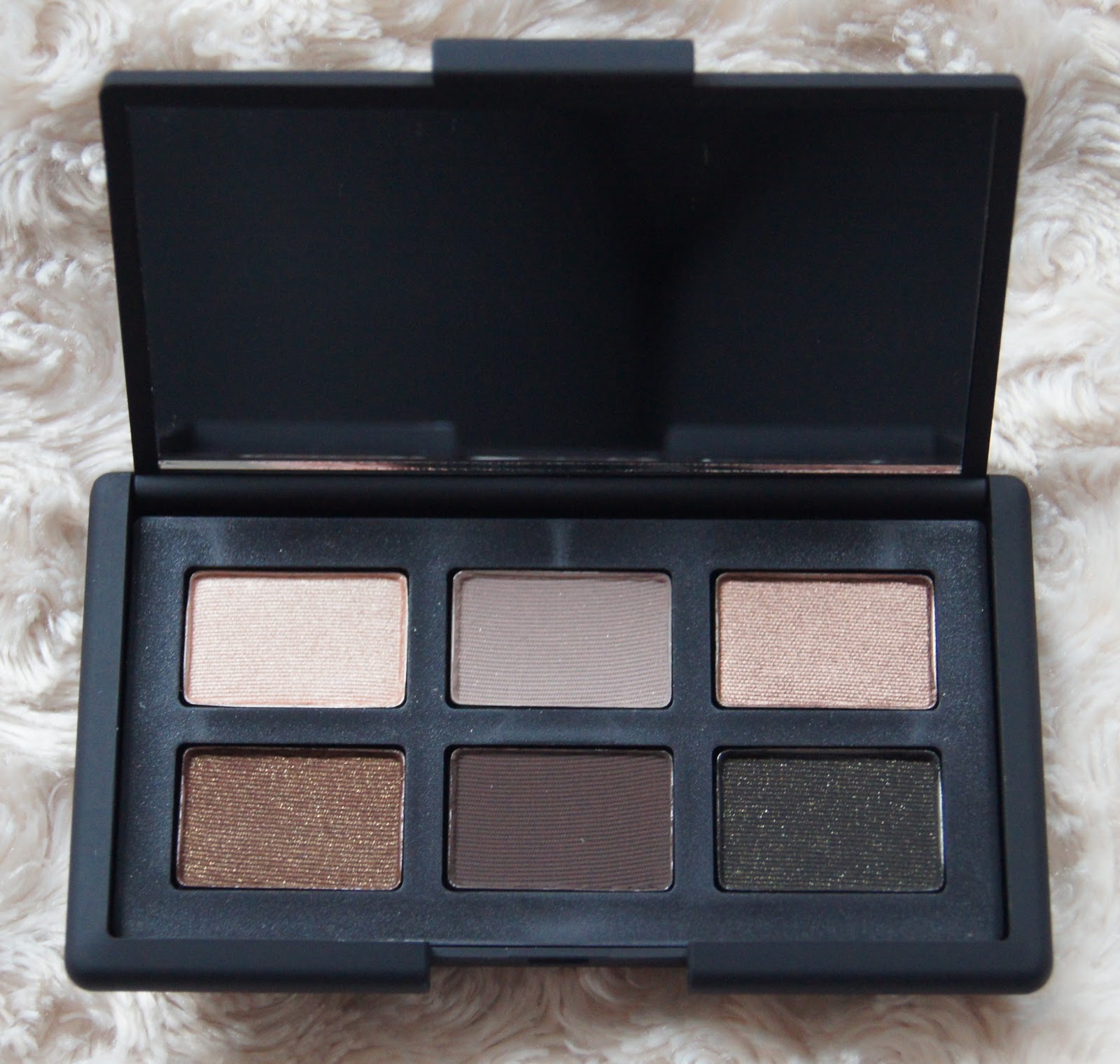 nars and god created the woman eyeshadow kit palette review