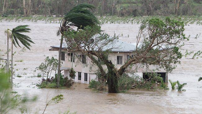 Images Of Yasi Cyclone. Cyclone Yasi