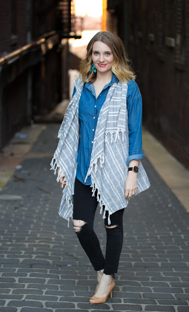 spring-linen-fringe-vest