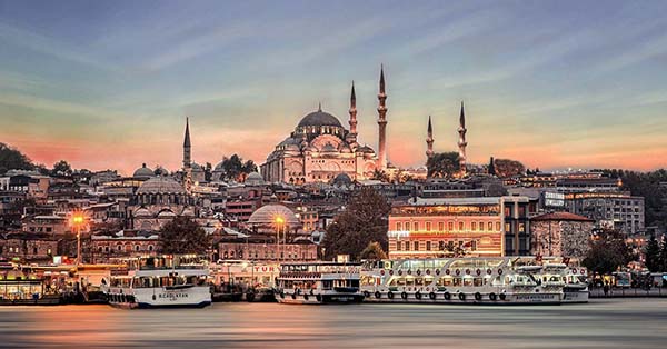 Melihat Harmoni Perpaduan Budaya di Kota Istanbul Turki  