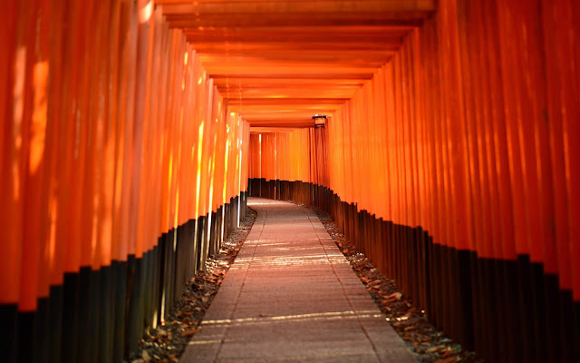 gerbang fushimi inari kyoto