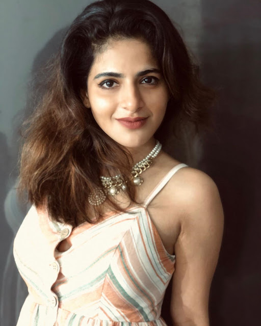 Iswarya Menon Flaunts Her Curves,Iswarya Menon photos, Iswarya Menon hot pics,Iswarya Menon hot latest,Iswarya Menon gallery,Iswarya Menon pics,Iswarya Menon latest hot pics,Iswarya Menon hot photos