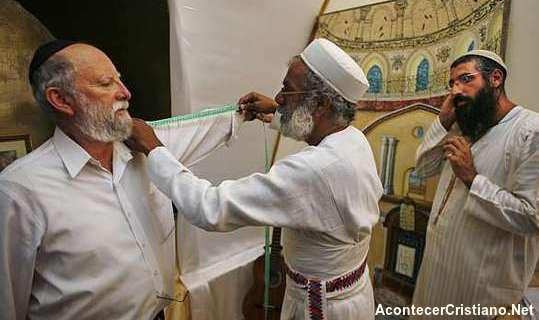 Vestimentas para sacerdotes del templo de Jerusalén