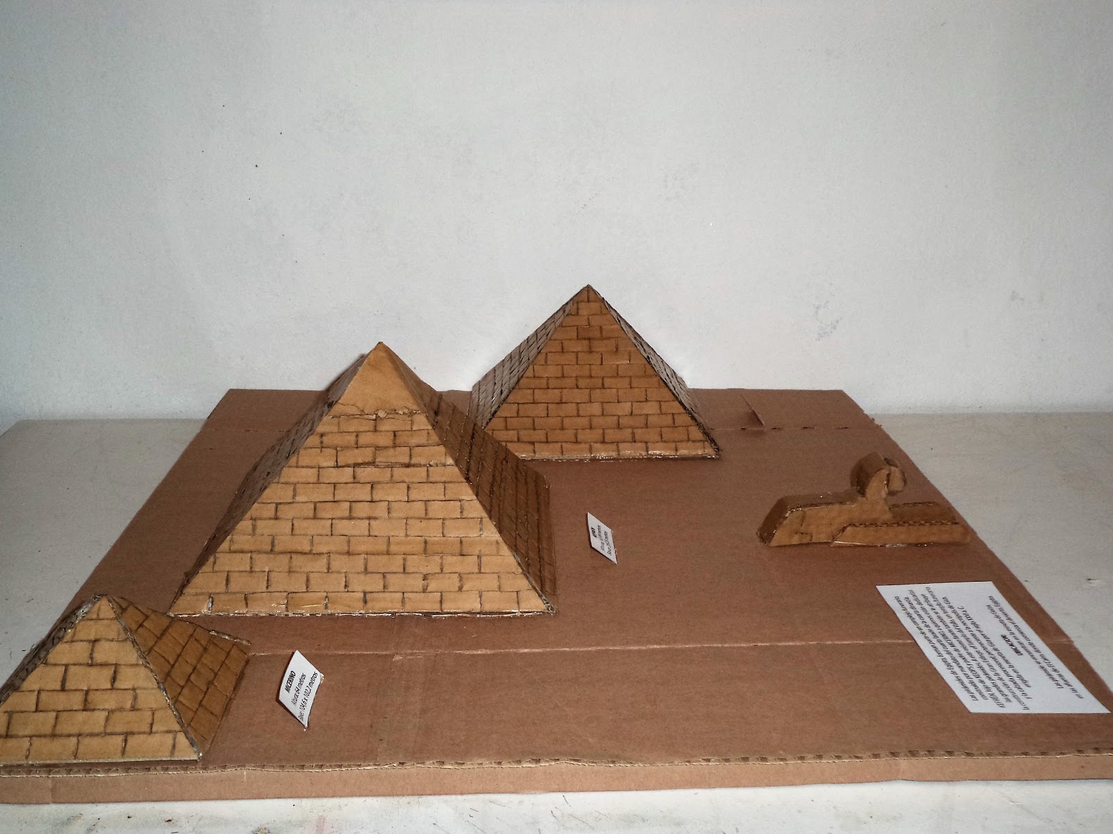 Como hacer una piramide de carton maquetas dibujos y dise 