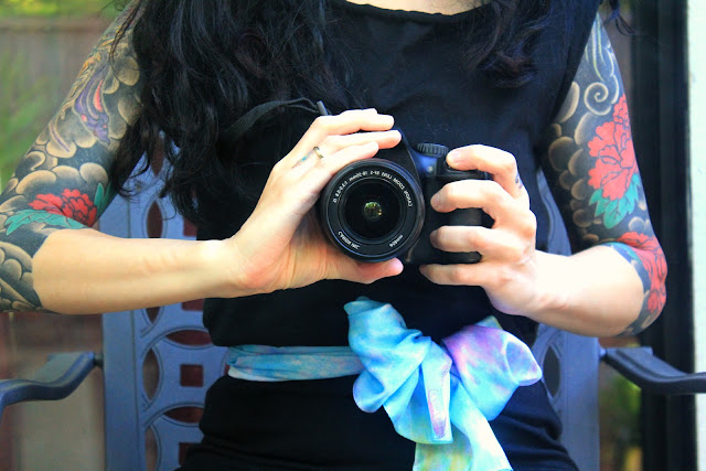 girl with camera and tattoo - Wish List: Catherine Masi