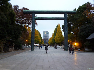 靖国神社の鳥居