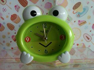 Jam, Pernak-Pernik, Keropi, pernak pernik lucu, pernak pernik unik, Jam meja Keropi, Jam unik, Jam lucu, Jam keropi
