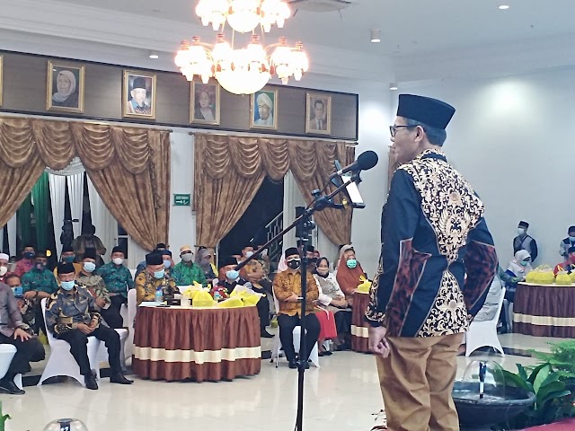 Malam Ta'aruf Gub. Sumbar Bersama Gubenur Dari 32 Provinsi se-Indonesia Peserta MTQ Nasional