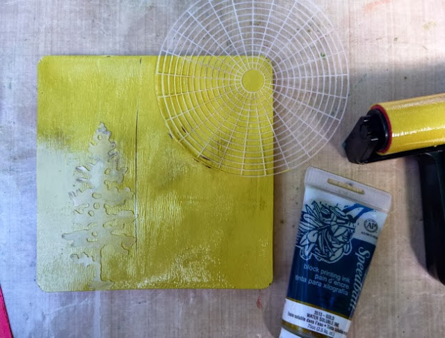 How to Use Masks and Stencils to Create Prints on a Gelli Plate