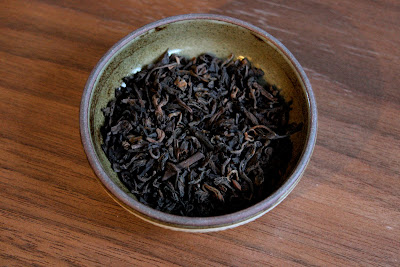 Pu-erh tea leaves wood