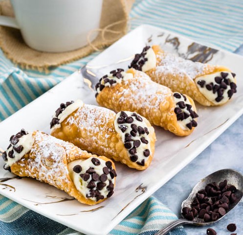 CANNOLI RECIPE #pastries #dessert