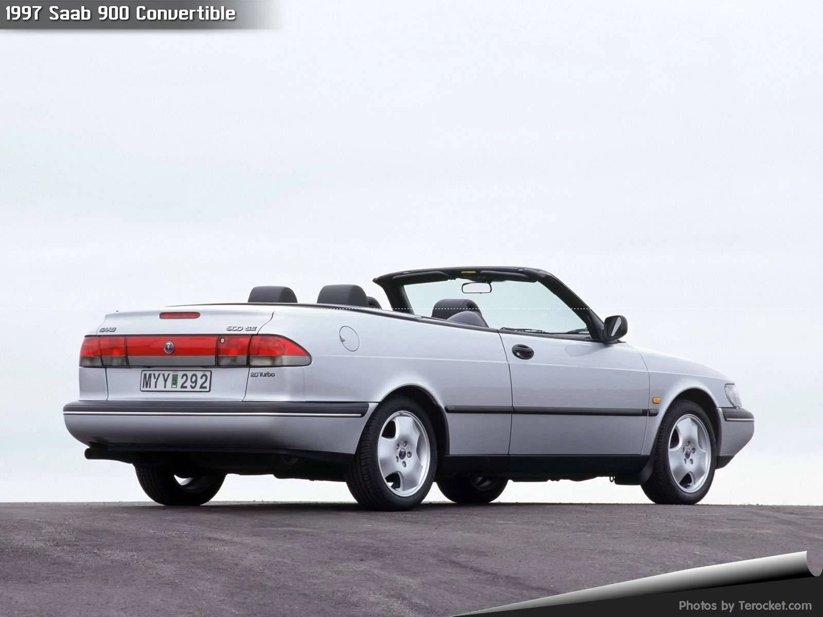 Hình ảnh xe ô tô Saab 900 Convertible 1997 & nội ngoại thất