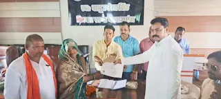 उपचुनाव में कुसुम ने मारी बाजी