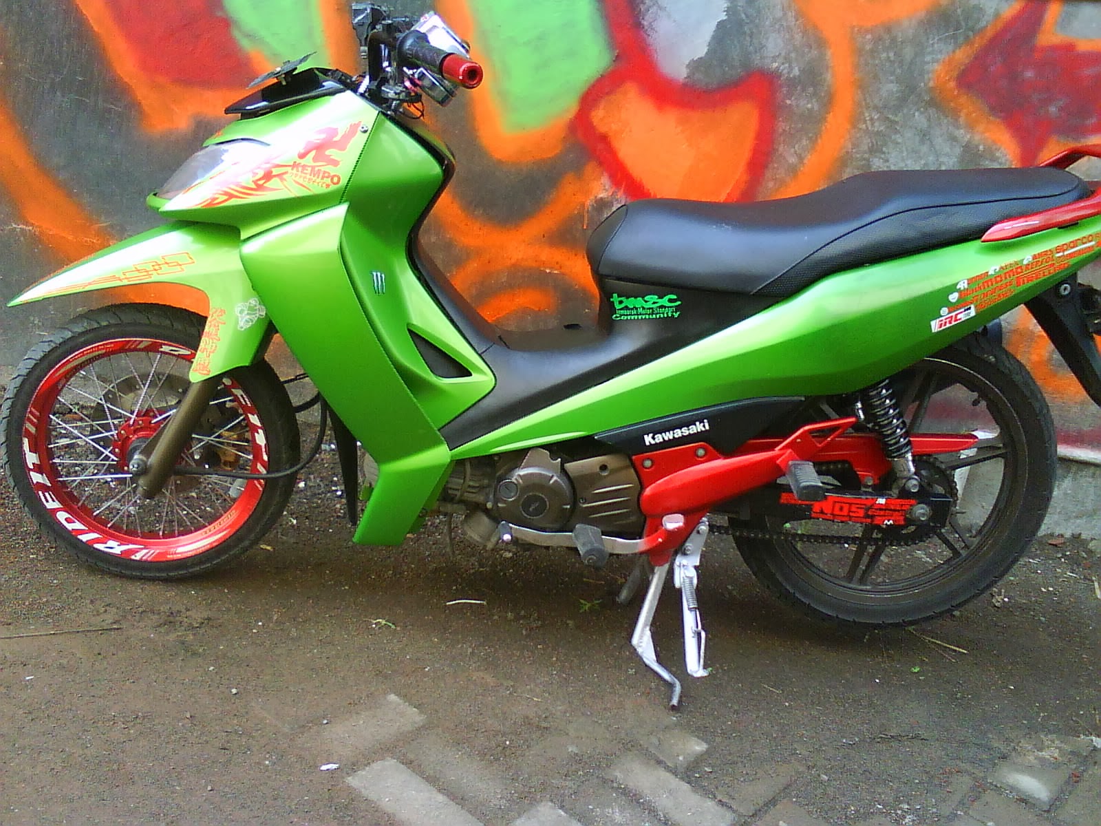 Modifikasi Motor Kawasaki ZX 130