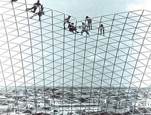 CONSTRUCCIÓN E HISTORIA DEL CENTRO CÍVICO DE GUAYAQUIL