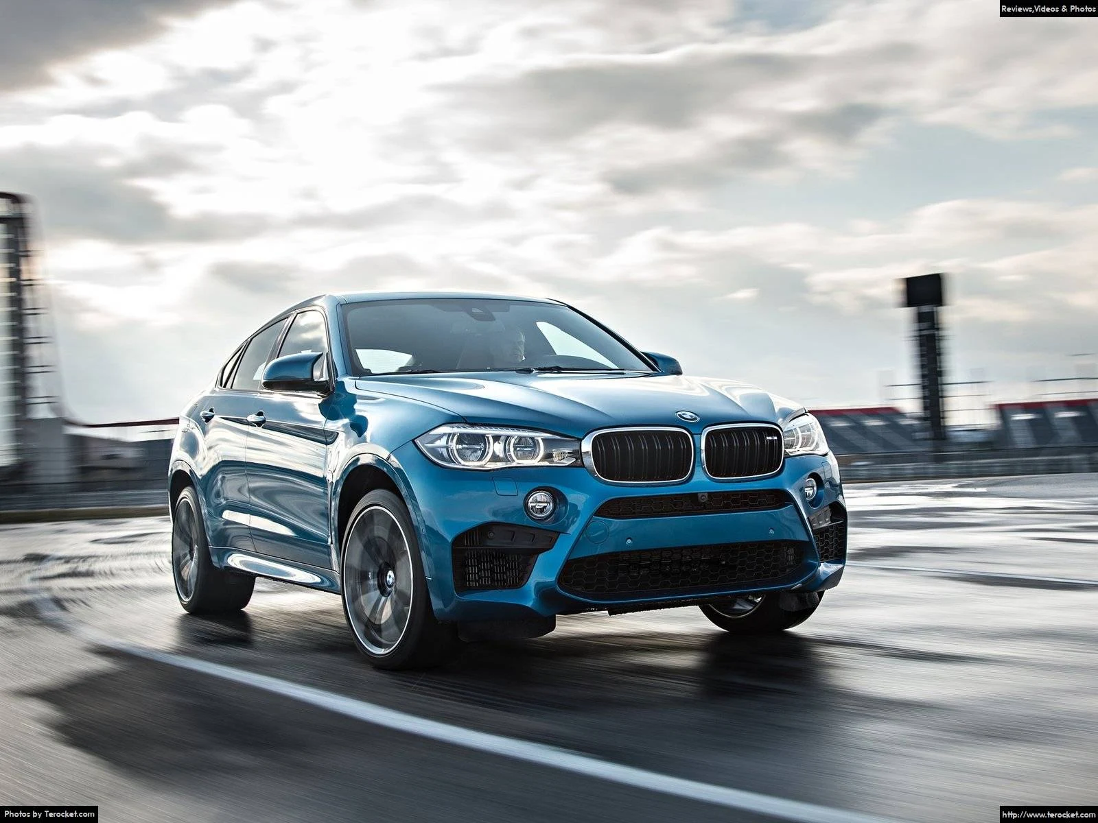 Hình ảnh xe ô tô BMW X6 M 2016 & nội ngoại thất