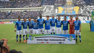  pemain dalam skuat Maung Bandung ini akan berlaga di Liga  Info Daftar Pemain Persib Bandung 2018 