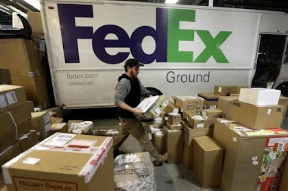 وظيفة سائق، موزع ، او في المستودعات لدى شركه Fedex برواتب 2400 يورو والتسجيل من هنا: