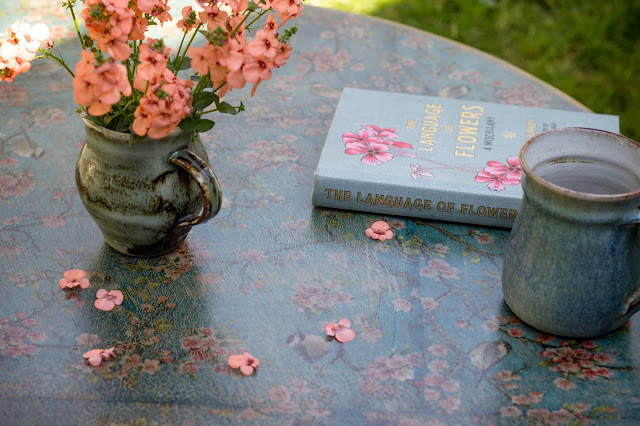 A floral wood tabletop tutorial