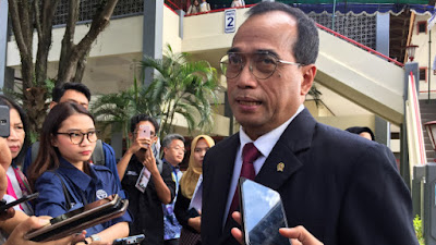 Breaking News : Menhub RI Budi Karya Sumadi Positif Terjangkit Virus Corona.
