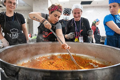 Chef turca Ebru Baybara Demir vence o Prêmio Mundial da Culinária Basca Foto Okan Okay Projeto Gönül Mutfağı