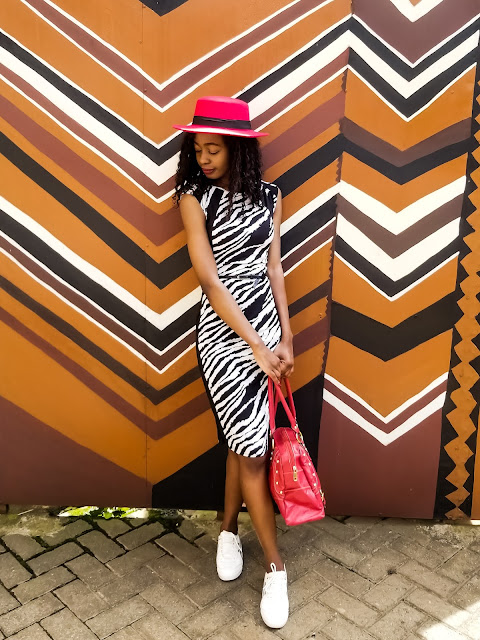 How To Wear A Zebra Print Dress With White Sneakers