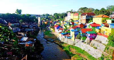 Kampugn Warna Warni di Malang