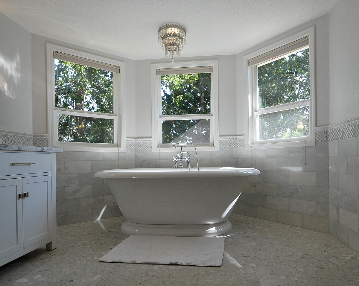 Bathroom Designs White Cabinets Home Decorating Ideasbathroom Interior Design