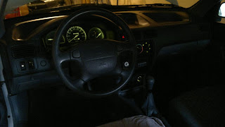 Green instrument light on Toyota Starlet 1997