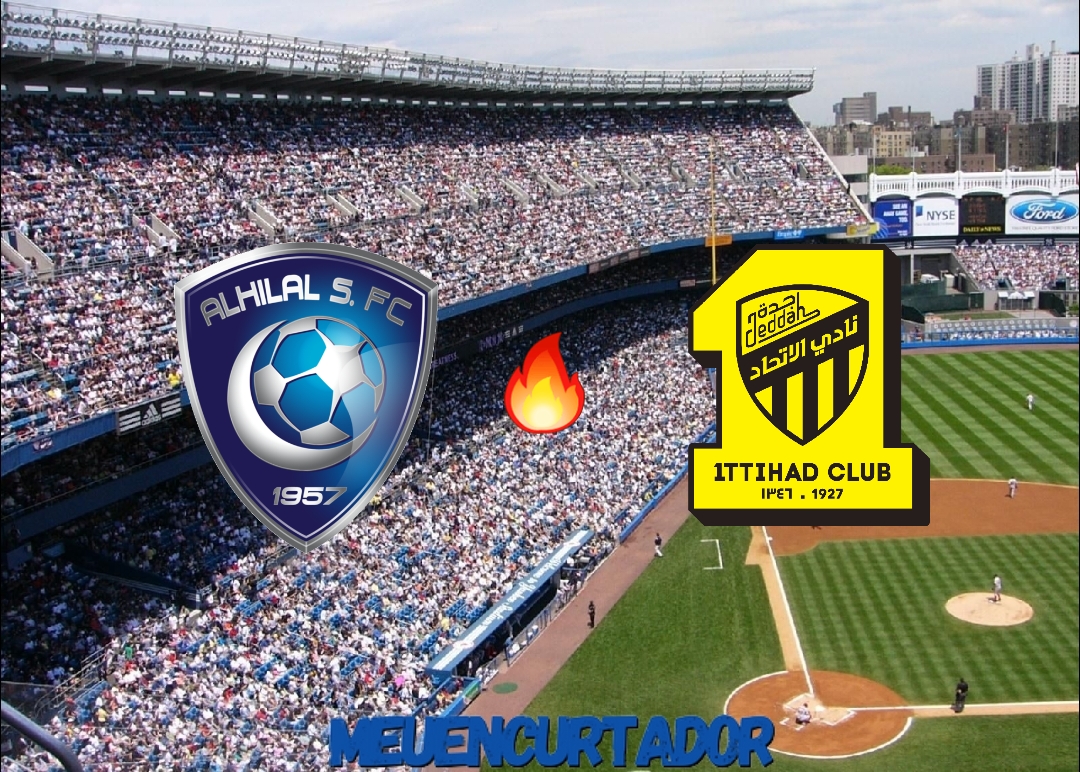 Watching the Al-Ittihad vs. Al-Hilal match in the Saudi League 2023-2024.