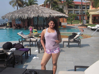 ACTRESS SWATHI VARMA IN SWIM SUIT PICS