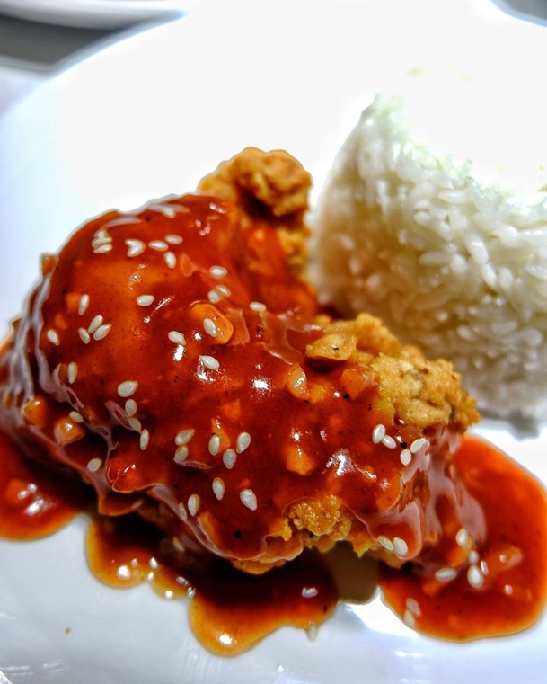  MAKAN AYAM GEPREK BIDUAN WAIKICHICKEN Ngunyah