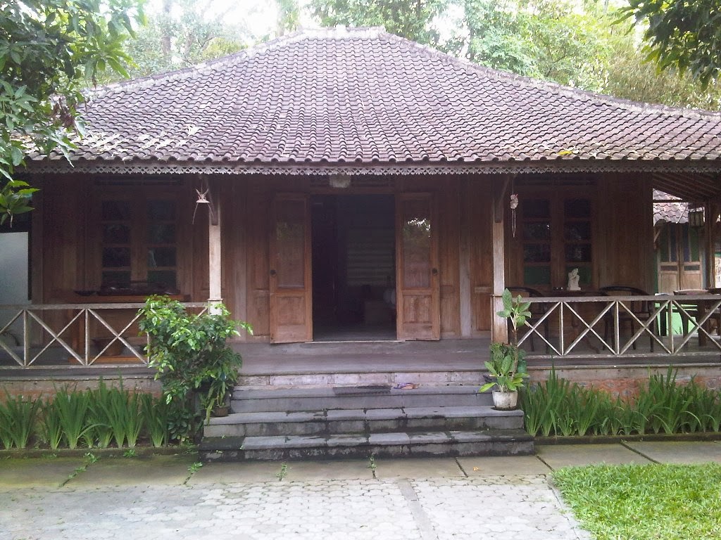 Desain Rumah  Joglo Bergaya Modern di Jawa  Tengah Konsep 