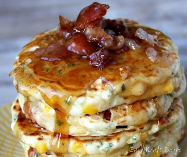 EASY BACON AND CORN GRIDDLE CAKES 