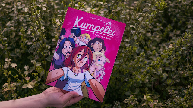 Kumpelki - Selfie z kumpelkami